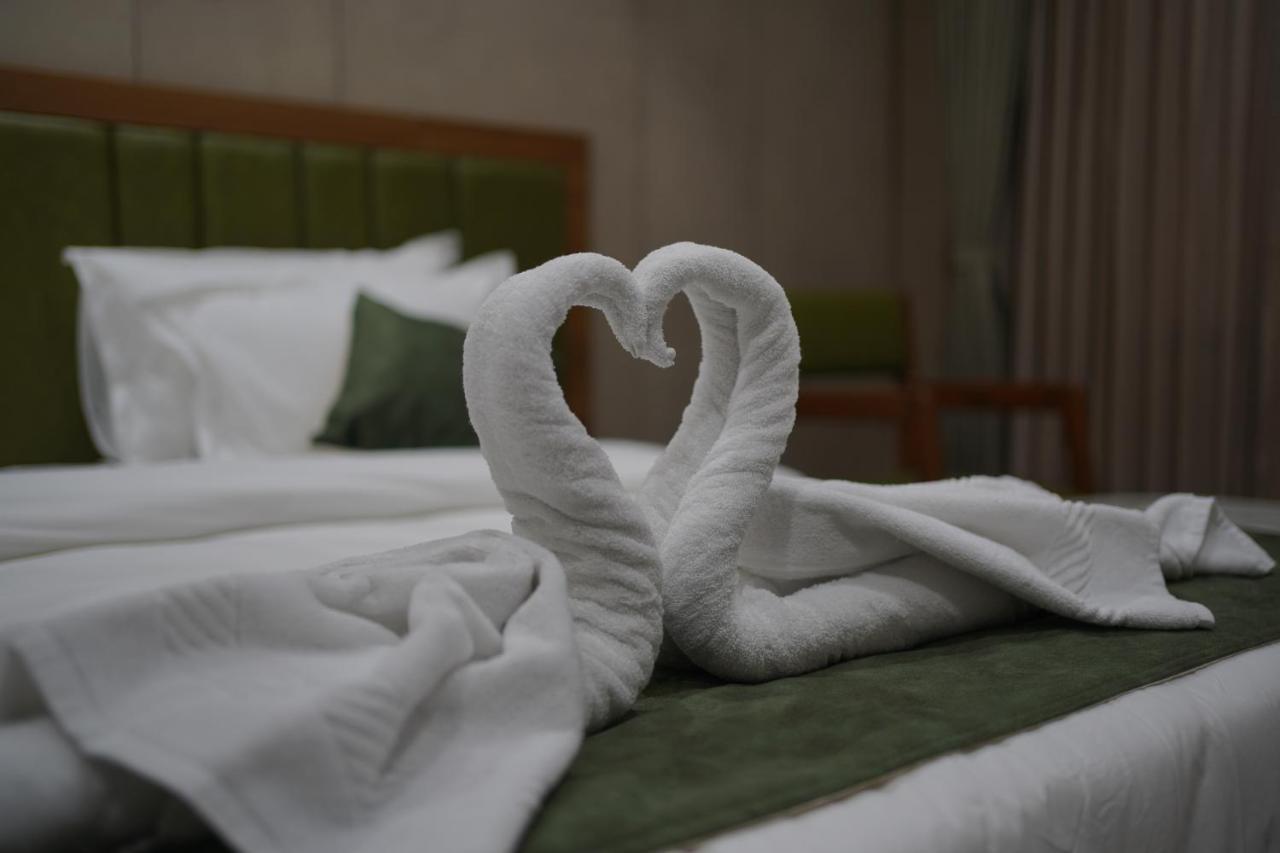 Hotel Stature Inn Kevadia Eksteriør billede